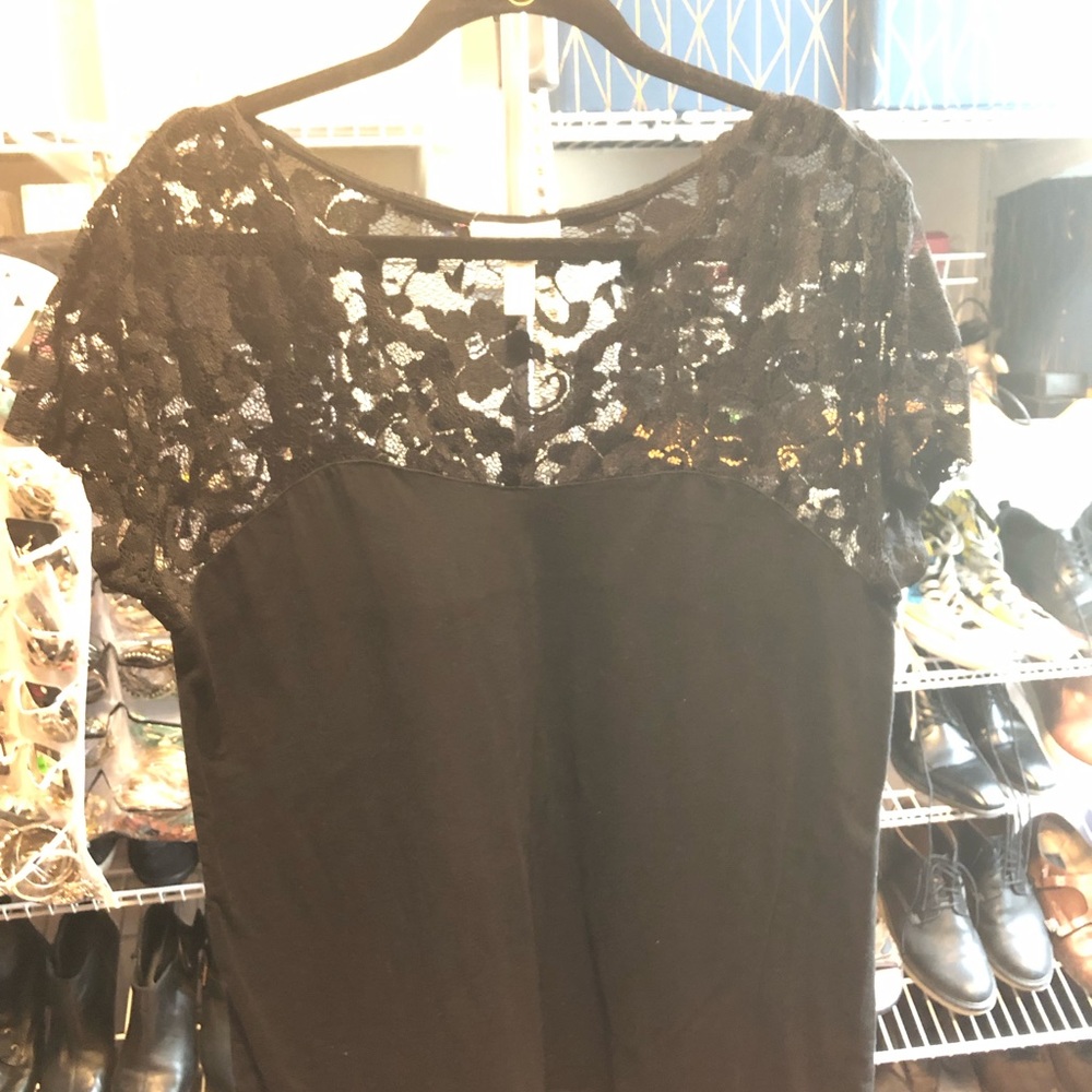 Black lace tee